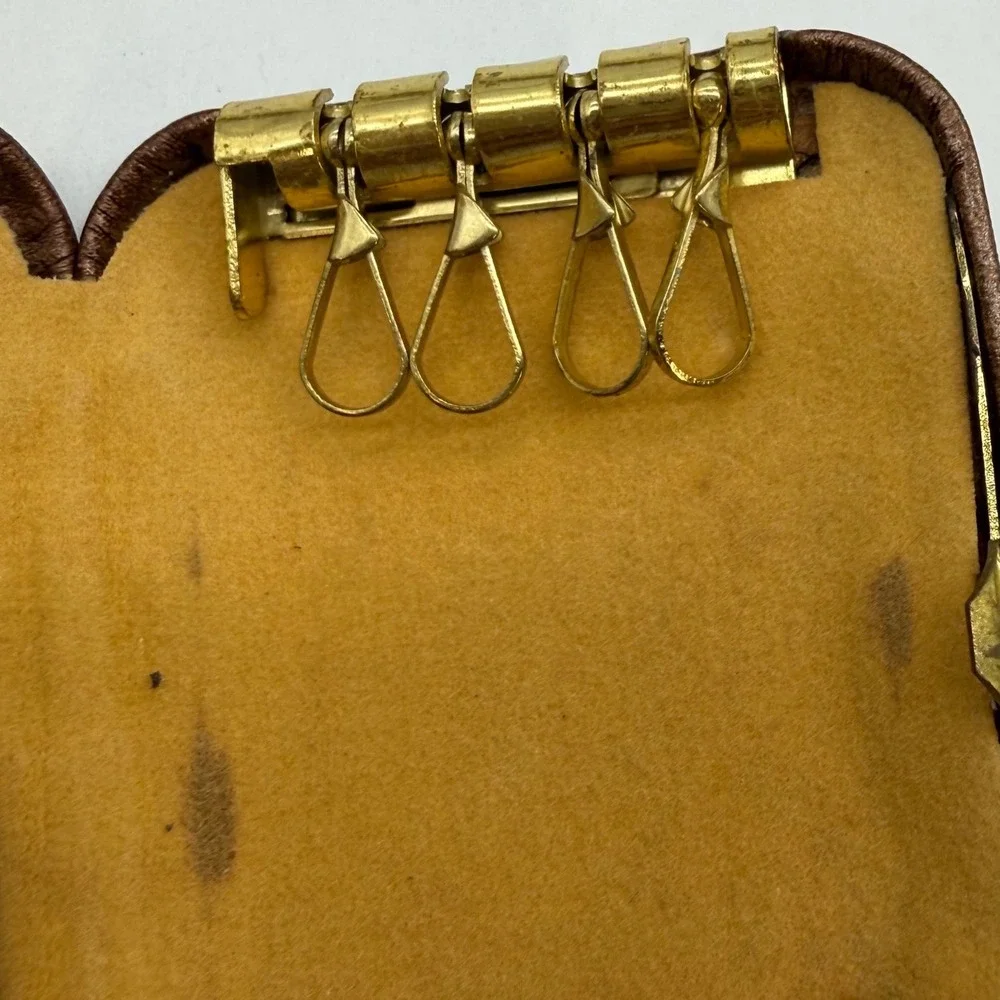 Vintage Lady Buxton Brown Mello Cowhide Wallet and Key Case Set Gold Accents